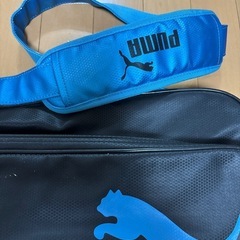 PUMAショルダーバック　　の画像