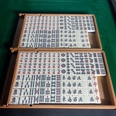 期間限定出品！麻雀卓の画像