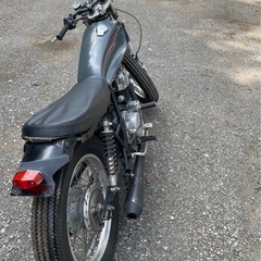 YAMAHA SR400の画像