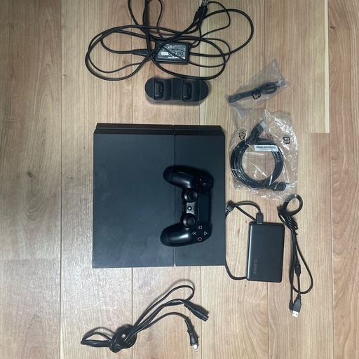PS4＋充電器＋外付けHDD 付き