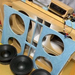 箱 スピーカー4発+デッキの画像