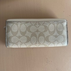 coach長財布の画像