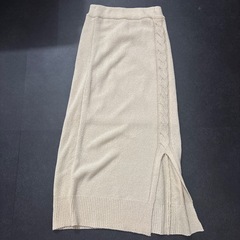 美品ambient アンビエント　ケーブルニット×スリットスカート　セットアップの画像