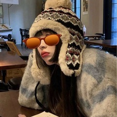 もこもこ暖かニット帽の画像