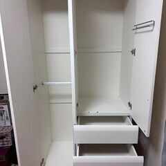 ワードローブ 白色 鏡付き (W99×D53cm×H200cm)の画像