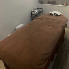 施術用ベッドの画像