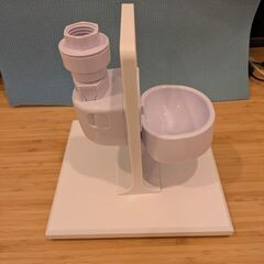 給水器、スタンド付き【犬用】の画像
