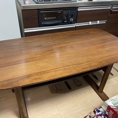 【3,000円】2人掛けソファ＋木製テーブル セット 即日引取歓迎（用賀駅徒歩3分）の画像
