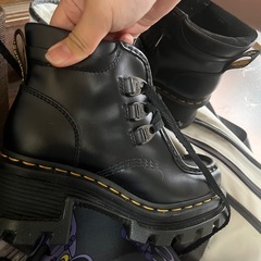 Dr. Martens Audrick 8 Tie Bootの画像