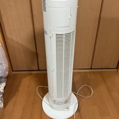 タワーファン（扇風機）の画像