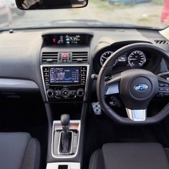 平成26年スバル レヴォーグ 4WD ターボ 距離　21,350KMの画像