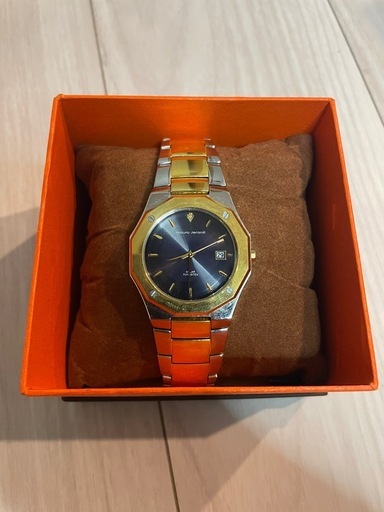 Mauro Jerardi MJ032 腕時計ブラック/ゴールド/シルバー