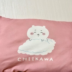 ちいかわ枕の画像