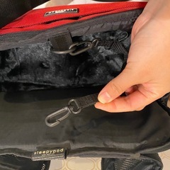 【sleepypod】アトム　チョコ（ブラウン）　、レッド　犬　猫　キャリーバッグ　ラガーコーポレーション　ペットキャリーの画像