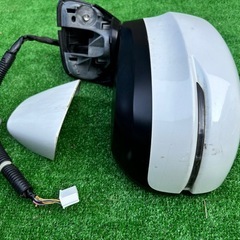 HONDA オデッセイ アブソルート 純正品 前期 フロント助手席側 ドアミラー Assy…の画像