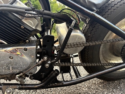 マグナ250 リジットフレーム　ジャンク　登録書類あり　欠品多数 マグナ250 リジットフレームジャンク登録書類あり欠品多数 (空飛ぶ