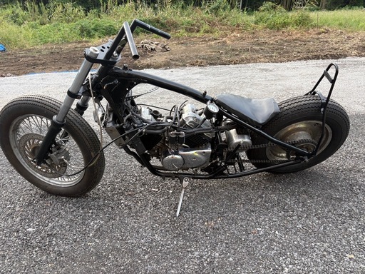 マグナ250 リジットフレーム　ジャンク　登録書類あり　欠品多数 マグナ250 リジットフレームジャンク登録書類あり欠品多数 (空飛ぶ