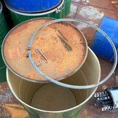 広島 引取専用 空ドラム缶 200 内部綺麗 オープンドラム フタが取れる 収納 加工用 ドラム缶風呂 五右衛門風呂 農業 貯水 貯蔵 保管 焼却炉 BBQ 燻製の画像