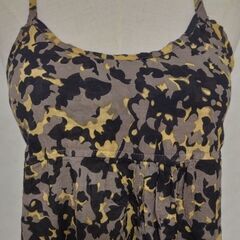 ワンピース　迷彩柄　ベージュの画像