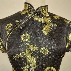 チャイナドレス　ブラック×ゴールドの画像