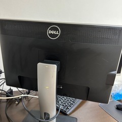 DELL モニター ディスプレイ 24インチ　美品の画像