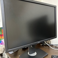 DELL モニター ディスプレイ 24インチ　美品の画像