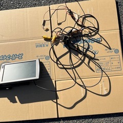 車用２列目ヘッドレストテレビの画像