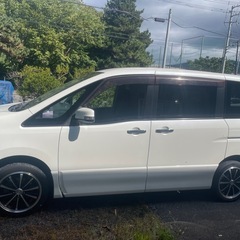 日産セレナ　ハイウェイスター　平成23の画像