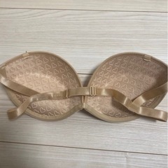 下着 ヌーブラ ブラジャーの画像