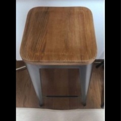 値引き！！　日曜日までに取りに来れる方限定！！カウンターチェア　ハイチェア　二脚セットの画像
