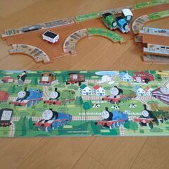 トーマス　パズル・ミニカー線路・絵本の画像