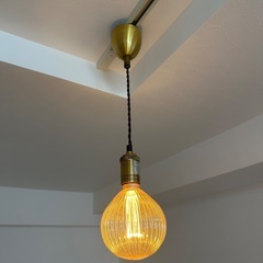 シーリングライトペンダントライトの画像