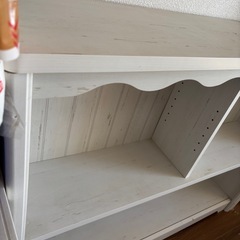 ホワイト棚 横長の画像