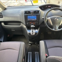 日産 セレナ ハイウェイスターの画像