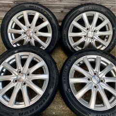 軽自動車用　新品15インチタイヤ4本と中古美品のホイール付きの画像