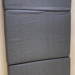 ソファになるマットレスの画像