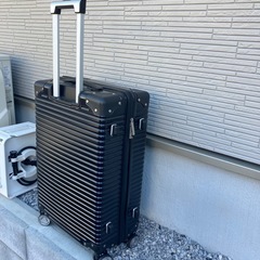 【お取引き先確定】スーツケース　キャリーケース　大きめ　ブラック　の画像