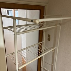 受付終了　【中古】洗濯ラック　横幅調整可能の画像