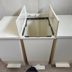 SOLOW 45Lゴミ箱3個セット
の画像