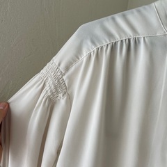 ブラウス　綺麗、可愛い系トップスの画像