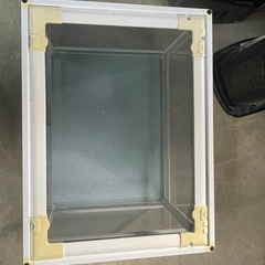 昆虫、爬虫類ゲージの画像