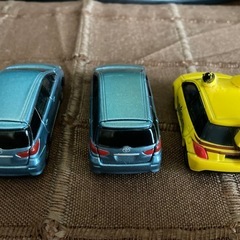 ミニカー3台セットの画像