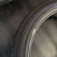 225/45R19 4本の画像