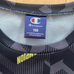 10月末まで！champion  Tシャツ 160の画像