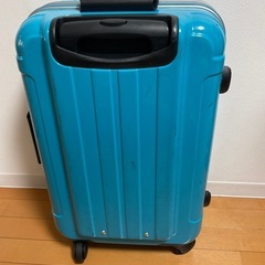スーツケース　水色　5-7日間よう用の画像