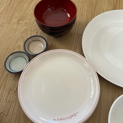 かわいい食器&小鍋の画像