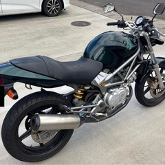 【値下げしました】HONDA VTR250　の画像