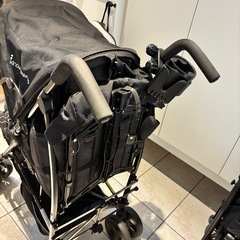 二人乗りベビーカー　kinderwagonの画像