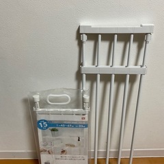 つっぱり棚 2個 未開封＋開封済みの画像