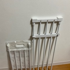 つっぱり棚 2個 未開封＋開封済みの画像